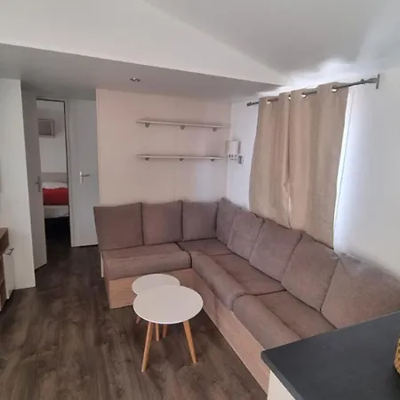 401 Emplacement Prestige Au Mar Estang 4 Etoiles מלון *